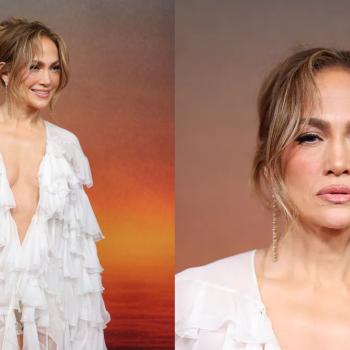 Сияющая Дженнифер Лопес позирует одна на очередной премьере. Обеспокоенные фанаты: «Это выглядит грустно»