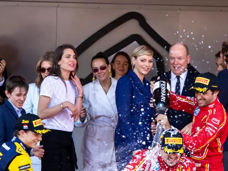 Звезды на гонках Формулы-1 Звезды на гонках Формулы-1