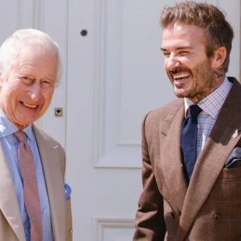 Дэвид Бекхэм в новом королевском амплуа! Он объединил усилия с королем Карлом III