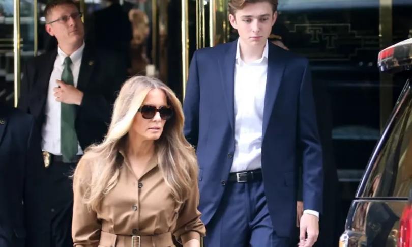 Мелания Трамп с сыном