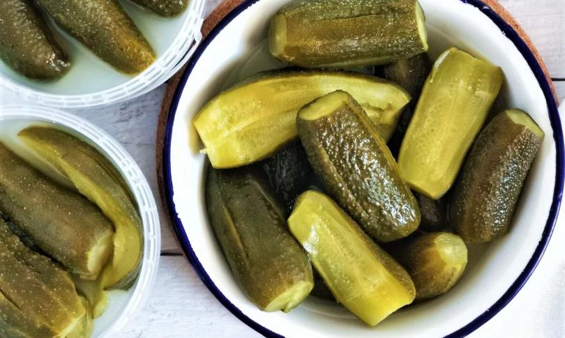 Солёные огурцы