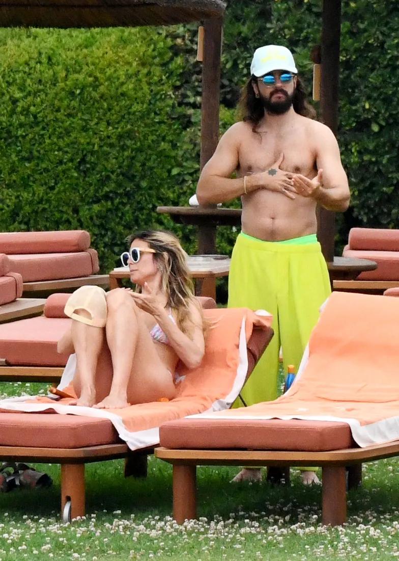 Хайди Клум загорает в откровенном бикини Хайди Клум загорает в откровенном бикини