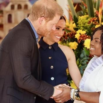 Охрана и тайные маршруты: принц Гарри и Меган Маркл приехали в Колумбию