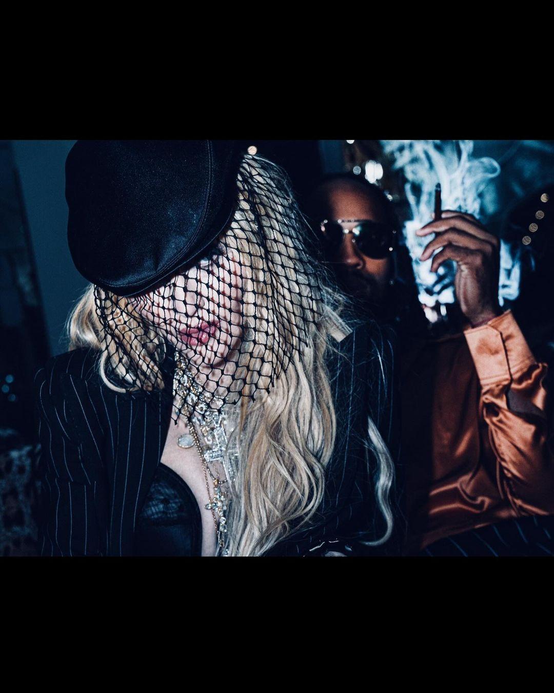 Мадонна празднует свой 66-й день рождения