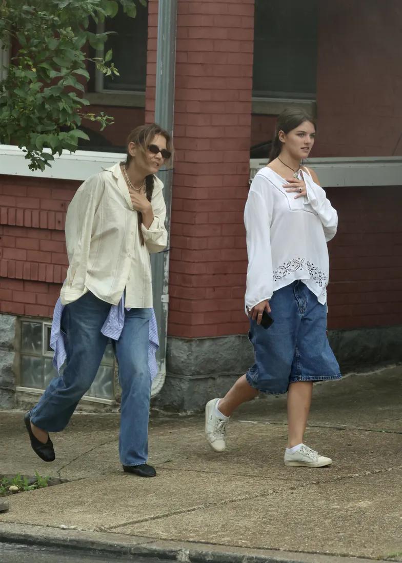 Сури Круз поступает в колледж