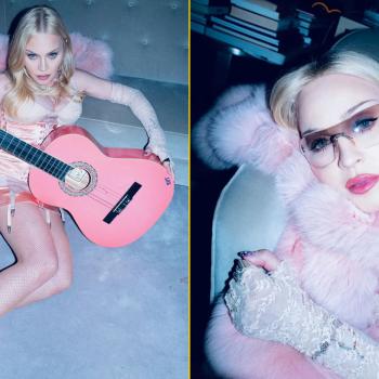 67-летняя Мадонна смело демонстрирует фигуру в розовом корсете