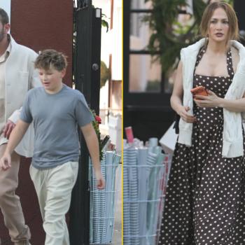 Разведённые Дженнифер Лопес и Бен Аффлек отправились за рождественскими покупками с сыном актёра