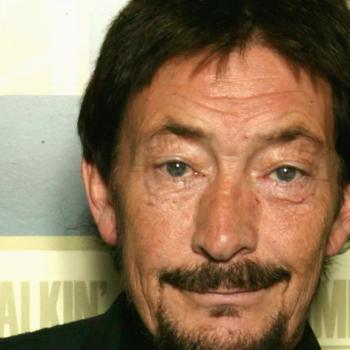 Крис Ри, исполнитель хита “Driving Home for Christmas ”, скончался в возрасте 74 лет