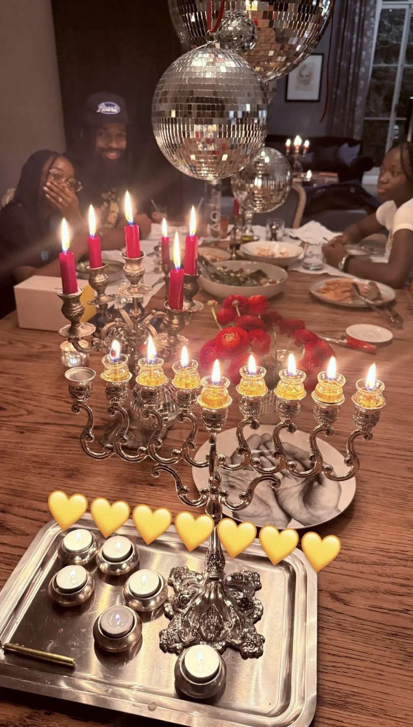 Мадонна празднует Хануку