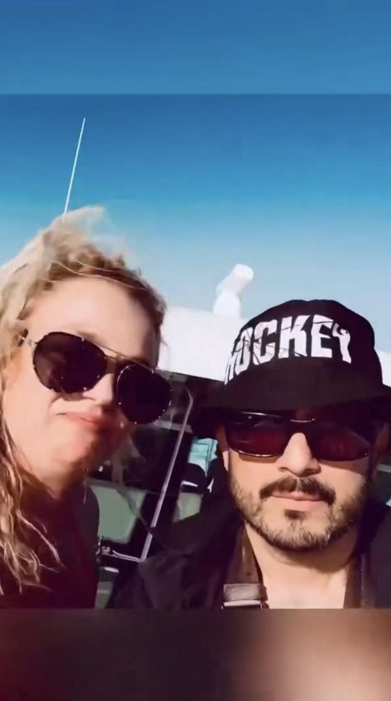 Бритни Спирс на яхте с новым возлюбленным? Бритни Спирс на яхте с новым возлюбленным?