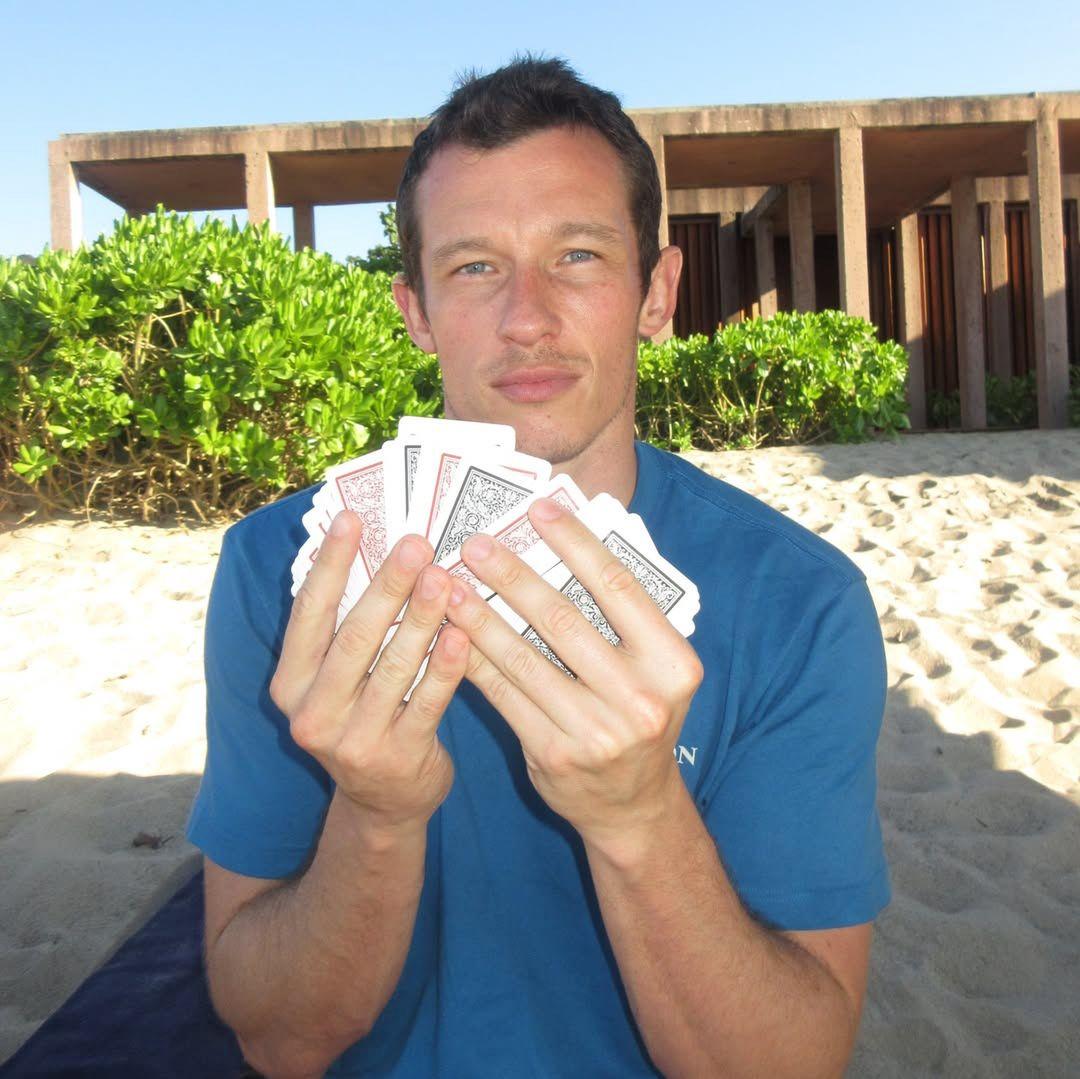 Каллум Тернер на отдыхе с Дуа Липой Каллум Тернер на отдыхе с Дуа Липой