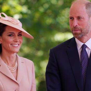 Стали известны годовые зарплаты герцогини Кейт и принца Уильяма. Вот сколько денег поступает на их счета