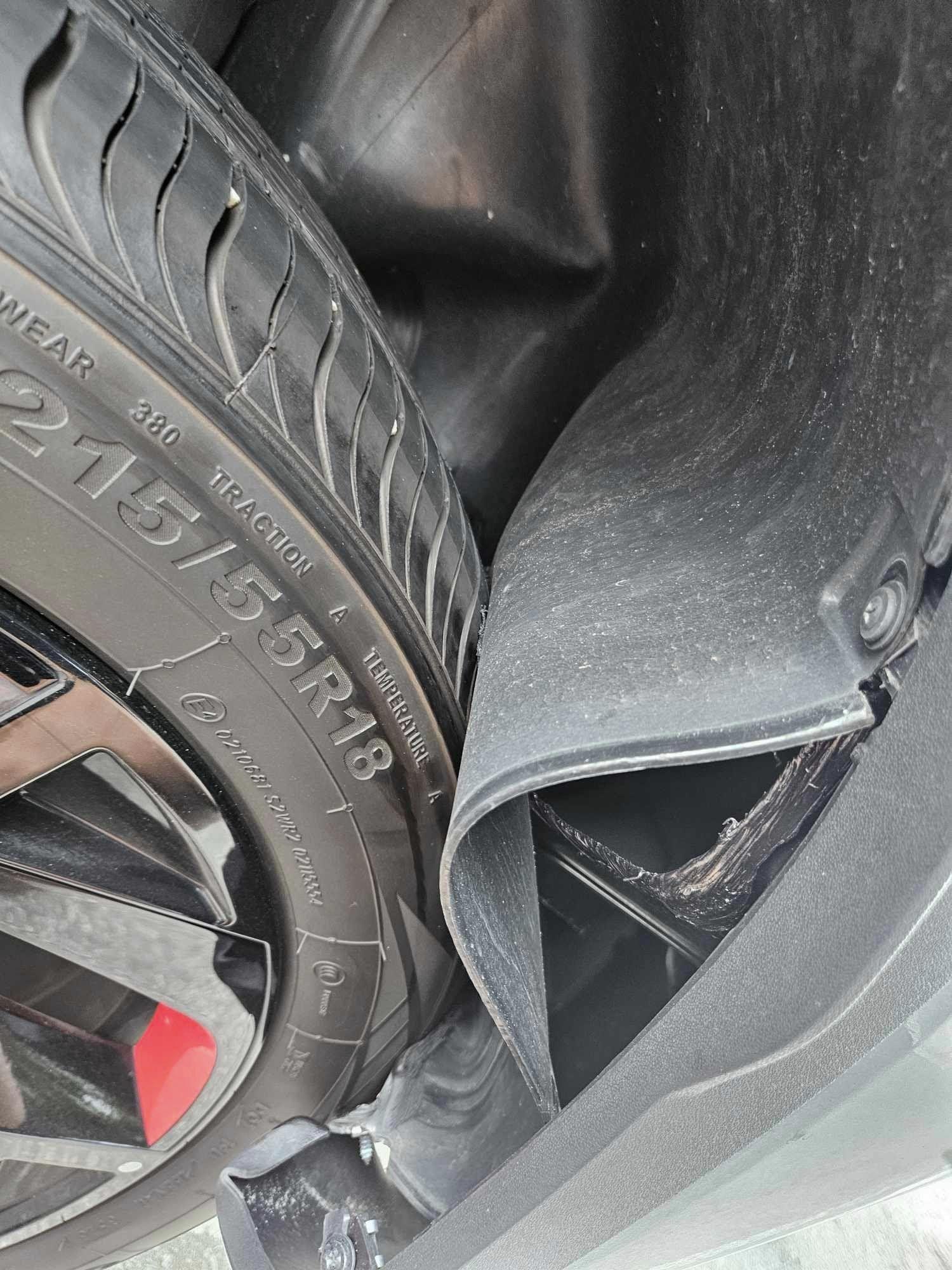 Omoda 5 во время движения потеряла задний мост Omoda 5 во время движения потеряла задний мост