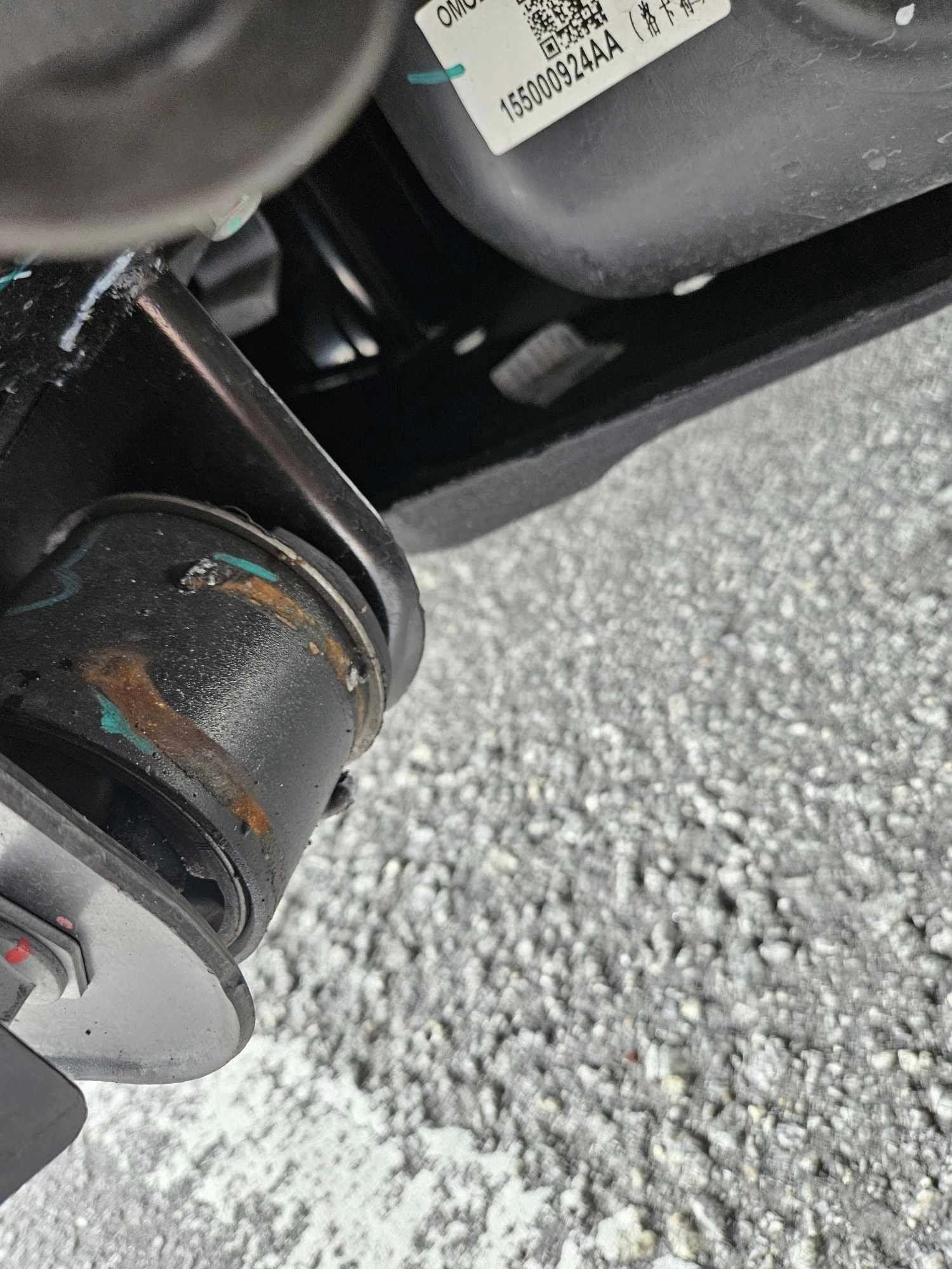 Omoda 5 во время движения потеряла задний мост Omoda 5 во время движения потеряла задний мост