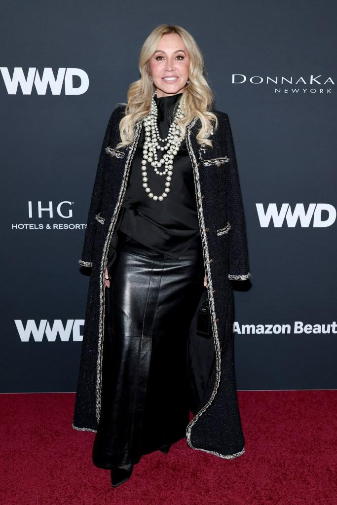 Анастасия Сан  