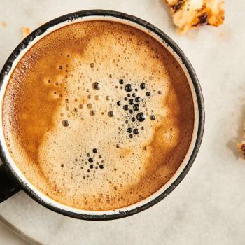 Вы пьете кофе сразу после пробуждения? Это худшее, что вы можете сделать